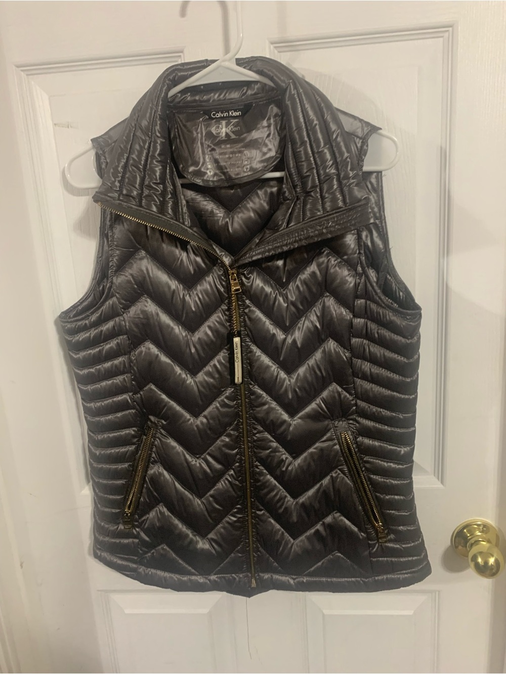 Calvin Klein Quilted Chevron Puffer Vest - Charcoal